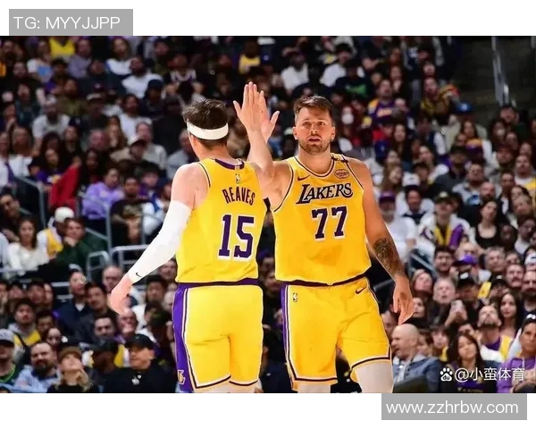 湖人对决雄鹿首发阵容分析及比赛前瞻探讨